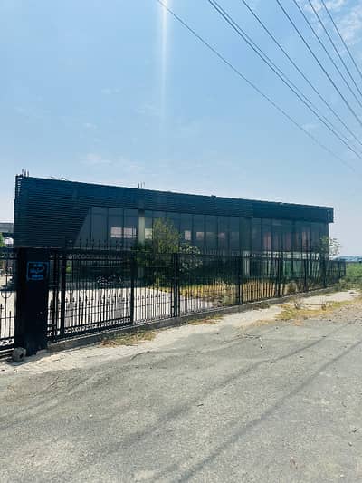 4 Kanal Premium Showroom Space For Rent Prime Location