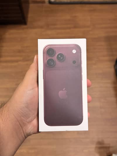 IPhone 18 pro Burgundy