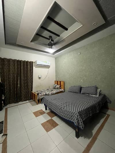 5 Marla Double Storey House For Sale On Stadium Road Near Civil Hospital