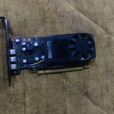 Quadro p400 2GB , condition 10/10 , NEW