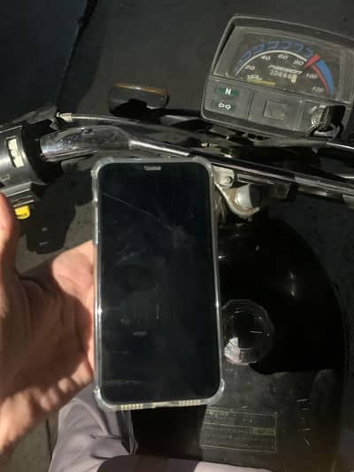 Apple iPhone XR