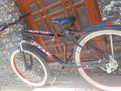 Used Mountain Bicycle – Excellent Condition