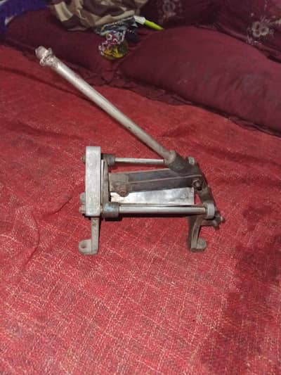 Fries making machine with small size cutter