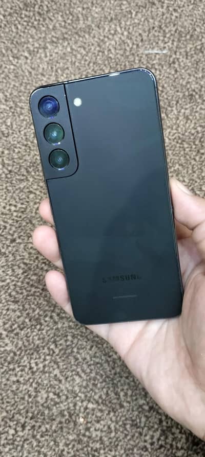 Samsung Mobile S22