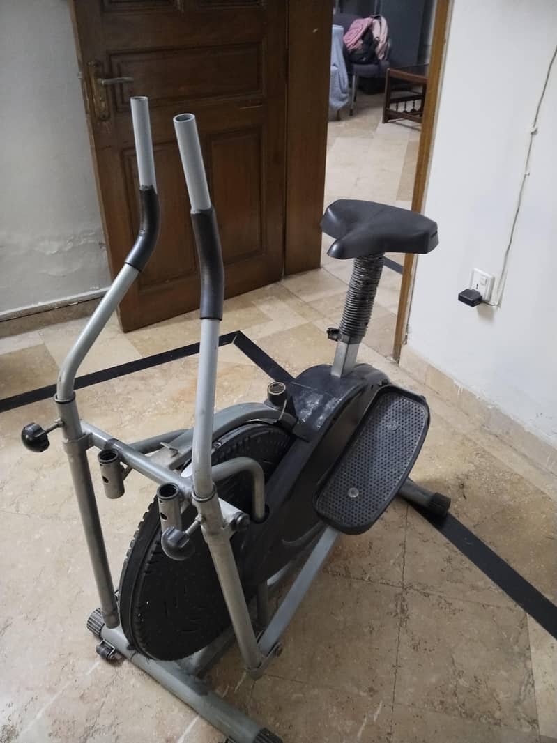 exercise bike in solid condition 2