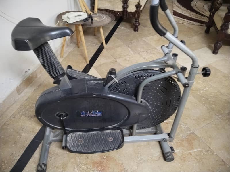 exercise bike in solid condition 5
