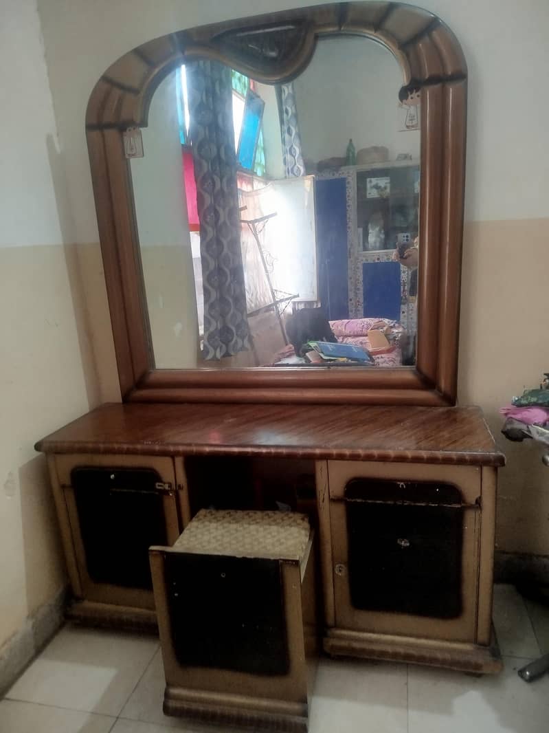 deco dressing table 1