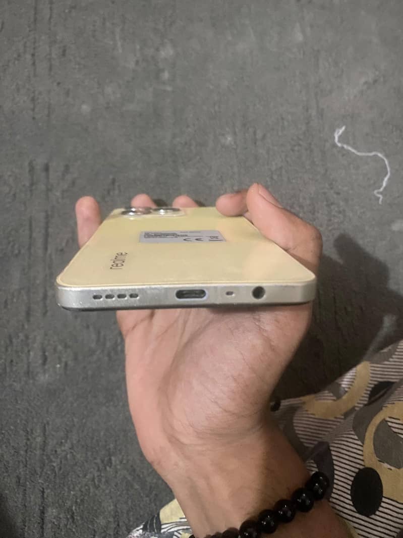 Realme C53 1