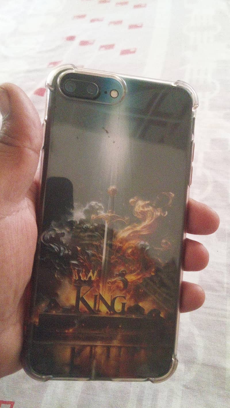 Apple iPhone 7 Plus 1
