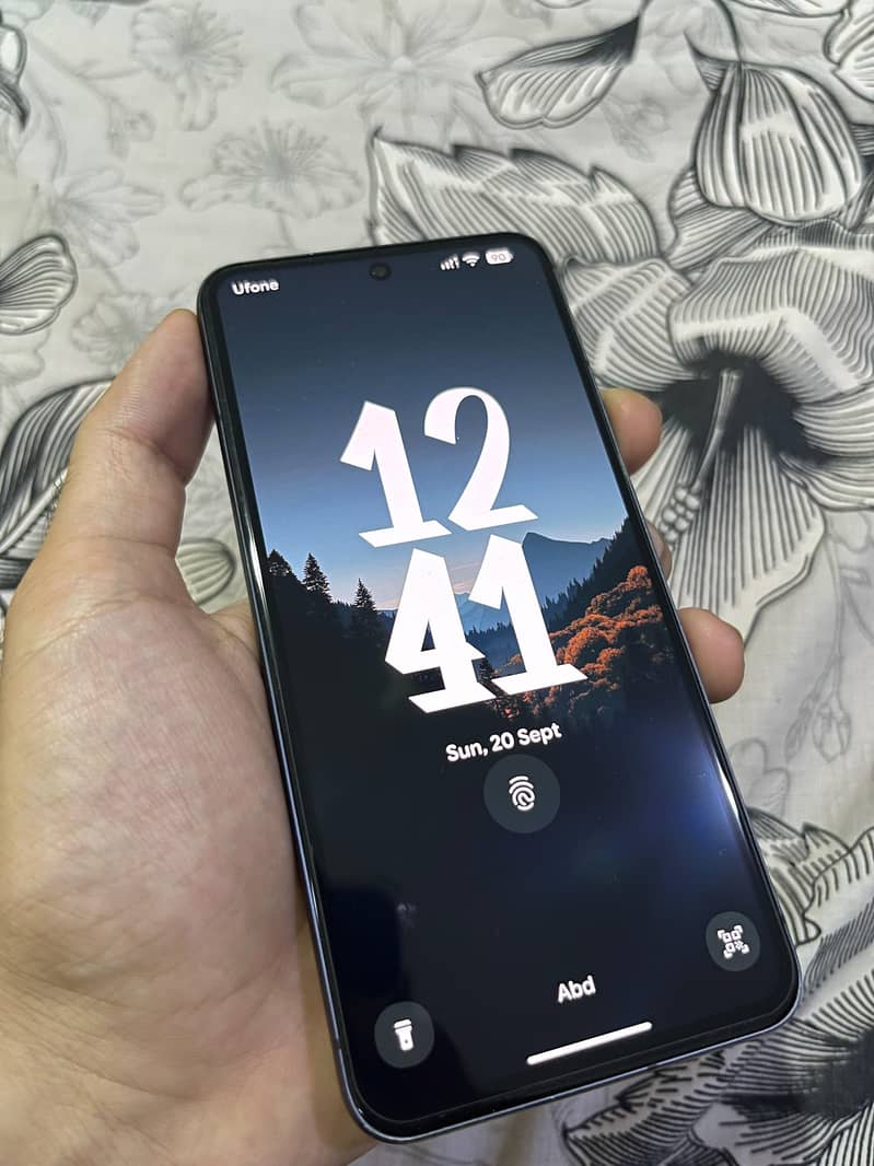 Google Pixel 8 1