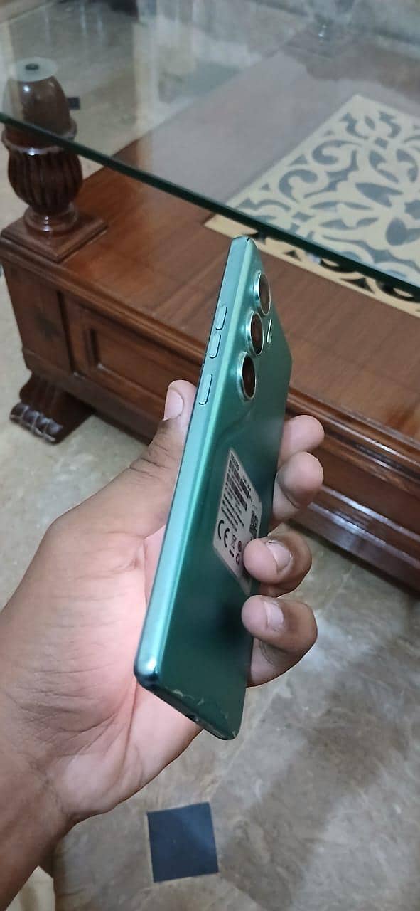 Tecno CAMON 40 1