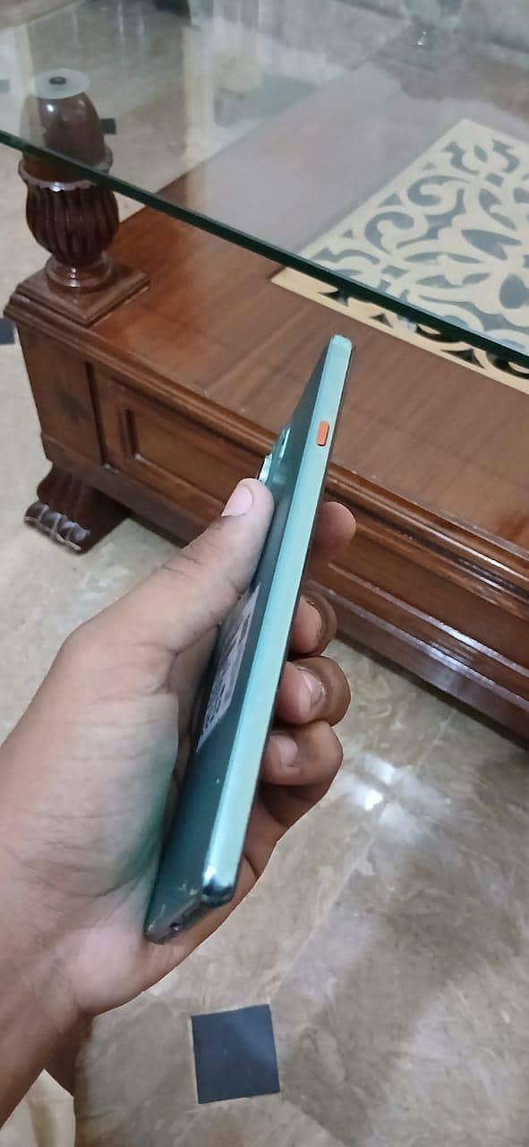 Tecno CAMON 40 2