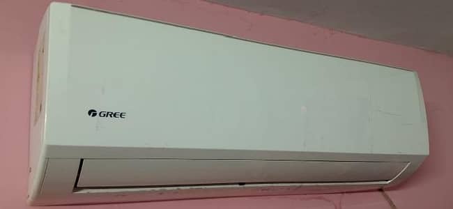 Gree 1 Ton Split AC