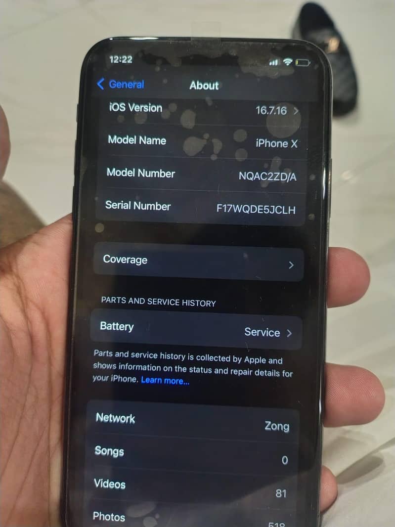 Apple iPhone X 4