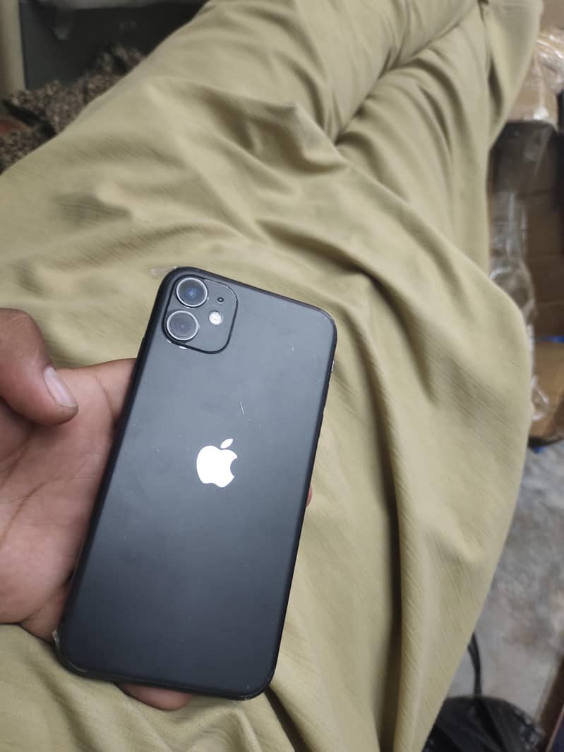 Apple iPhone 11 5