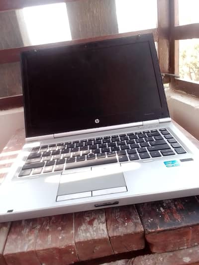 HP EliteBook Core i5 3rd Gen | 4GB Graphics | 320GB HDD