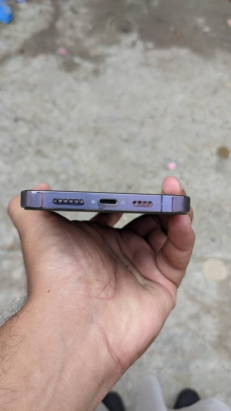 Apple iPhone 14 Pro Max 2