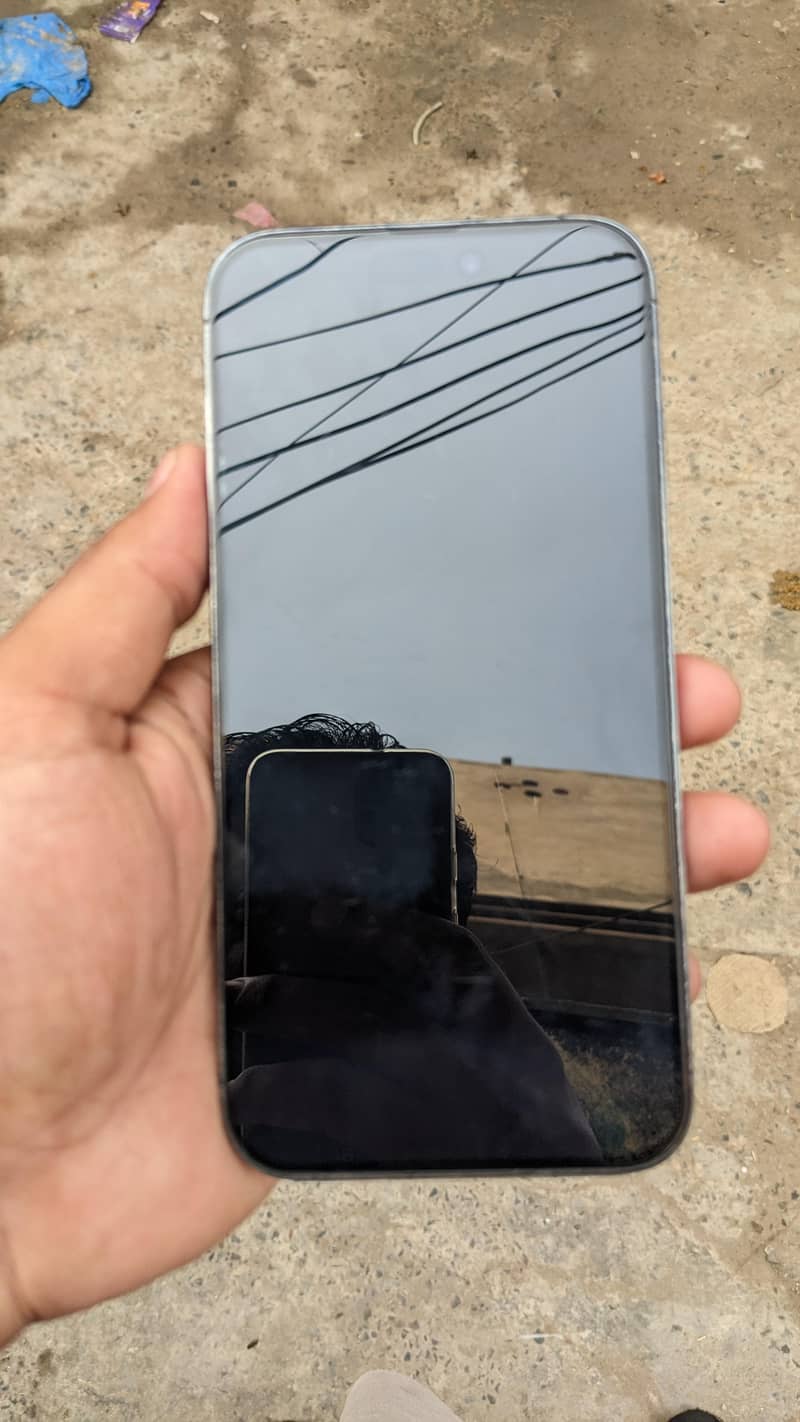 Apple iPhone 14 Pro Max 5