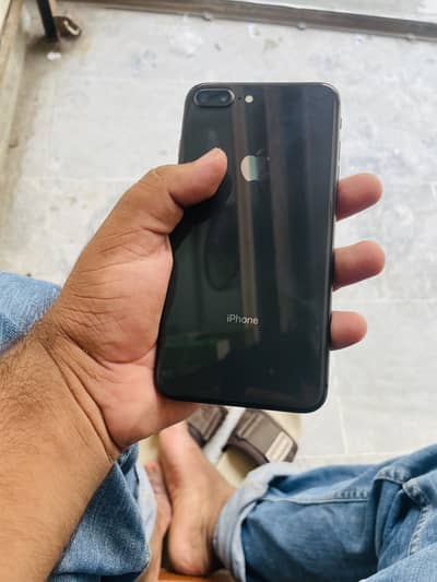 Apple iPhone 8 Plus