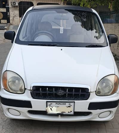 Hyundai sontro model 2004.