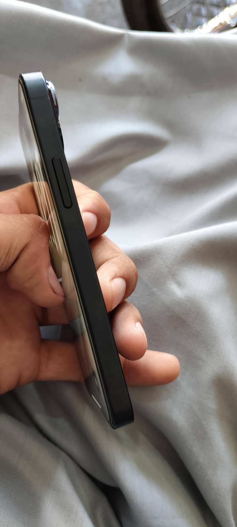 Apple iPhone 13 mini 8