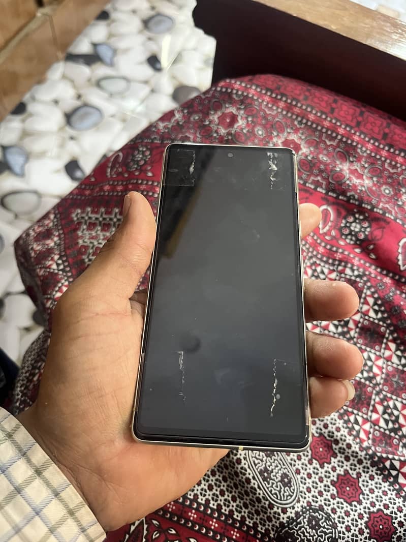Google Pixel 7 3