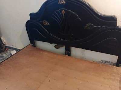 Woden bed with mattress for sale