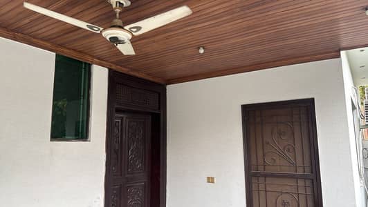 10 Marla Corner House Is Available For Sale