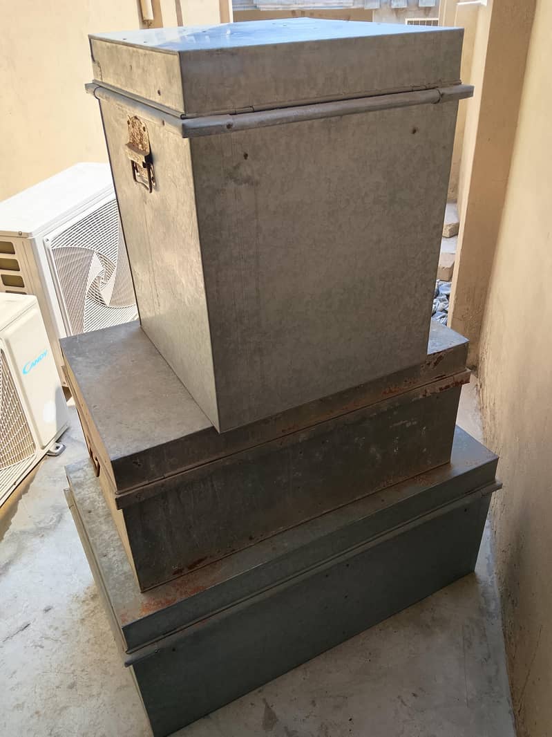 Iron Trunks 3pcs 8