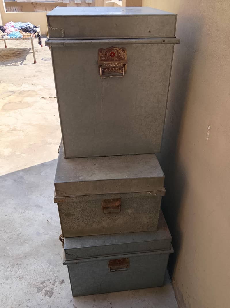 Iron Trunks 3pcs 9