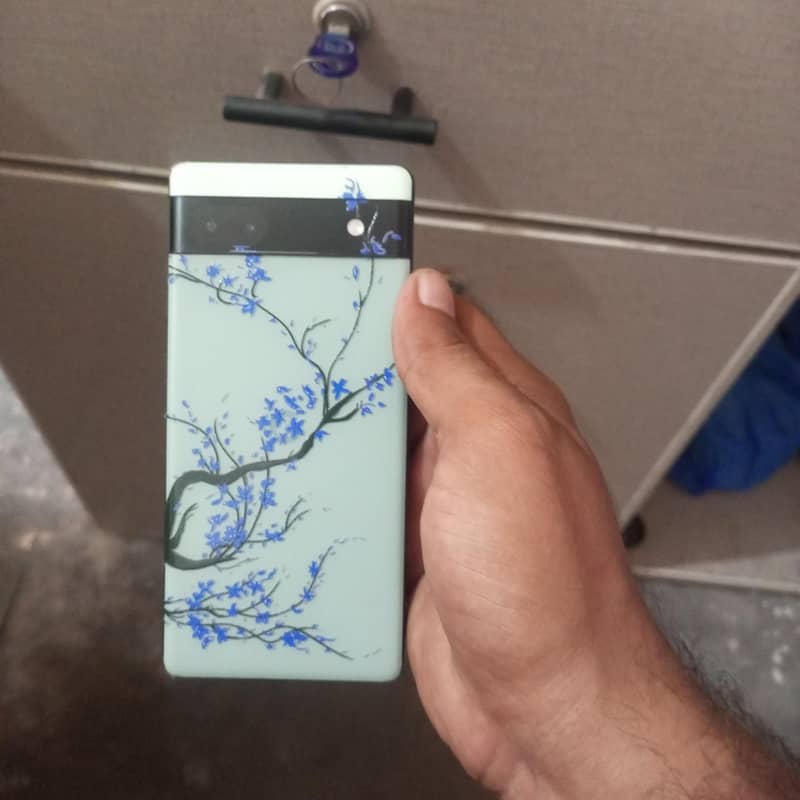 Google Pixel 6a 1