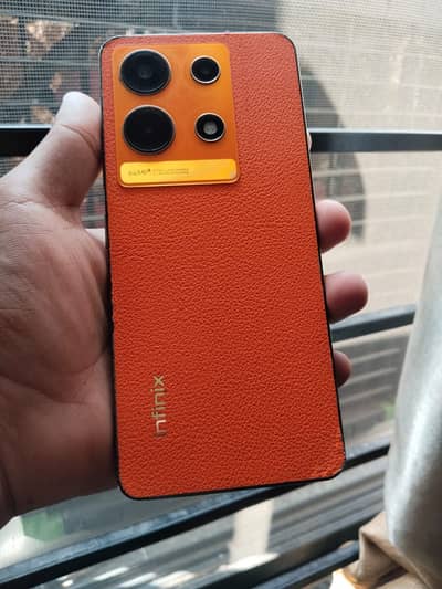 Infinix Note 30