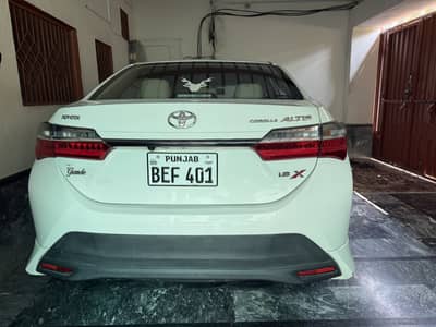 Toyota Altis Grande 1.8 X CVT-I ( full option)  total genuine