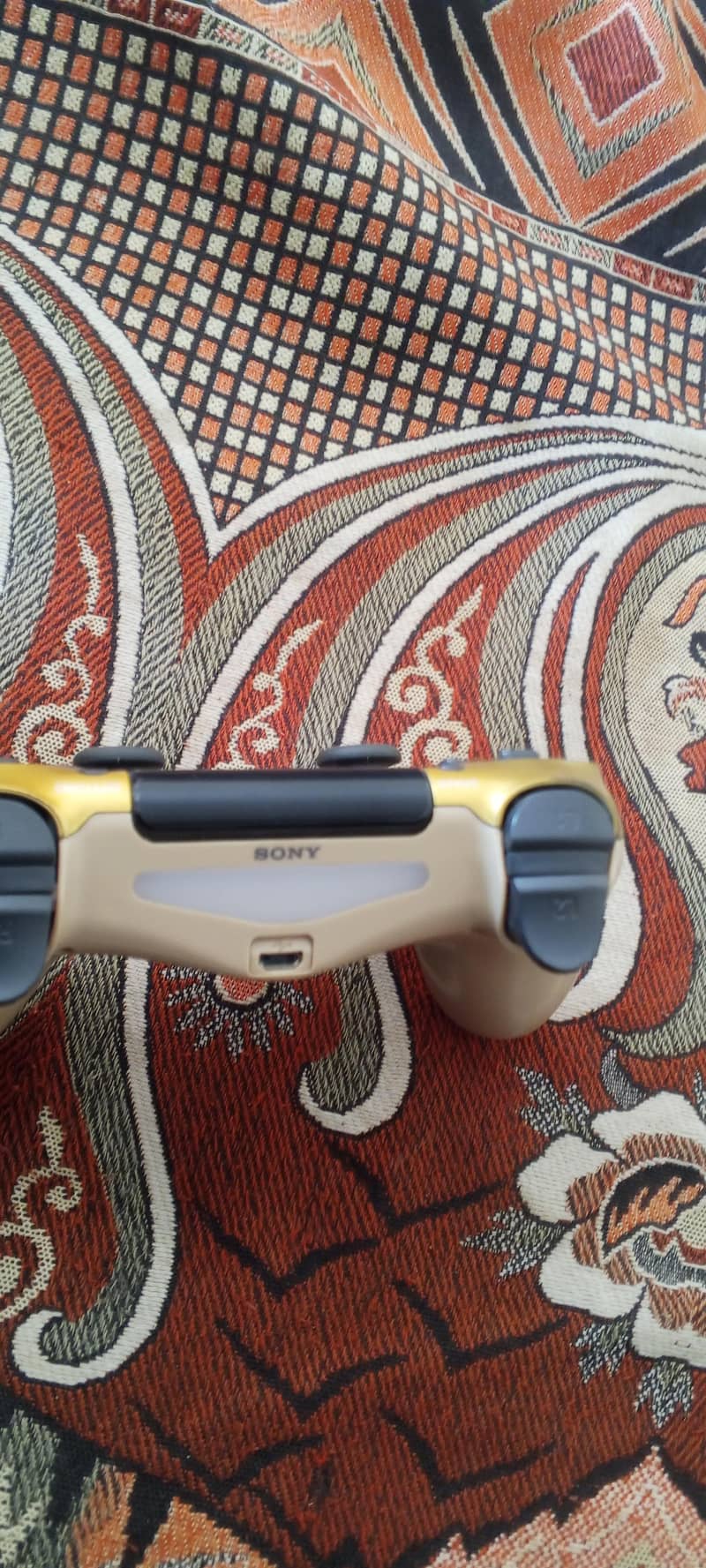 ps 4 controller 2 months used 1