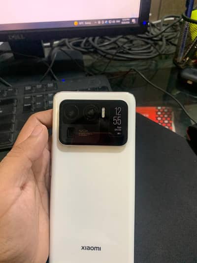 Xiaomi Mi 11 Ultra 12 / 256 12 GB RAM and 256 GB Memory