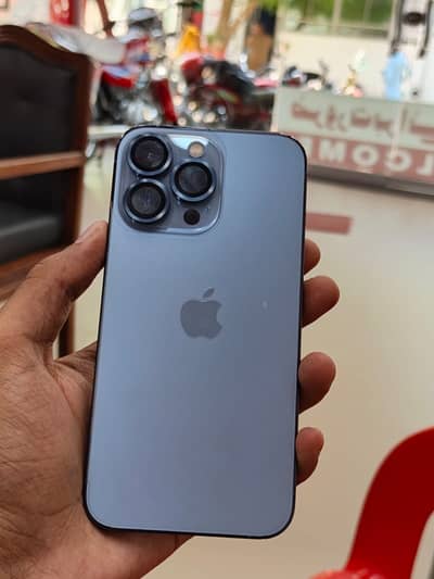 Apple iPhone 13 Pro
