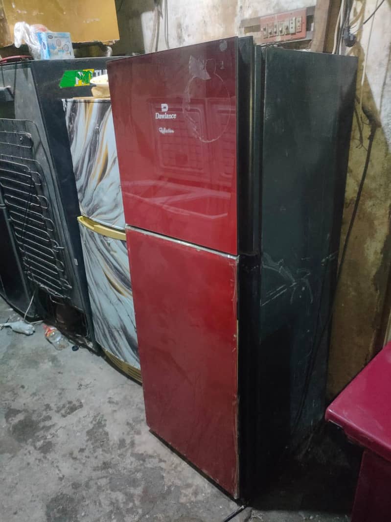 Dawlance fridge 0