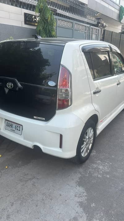 Toyota Passo 2005
