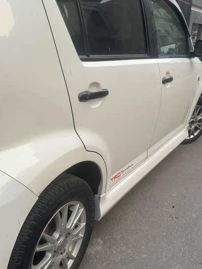 Toyota Passo 2005
