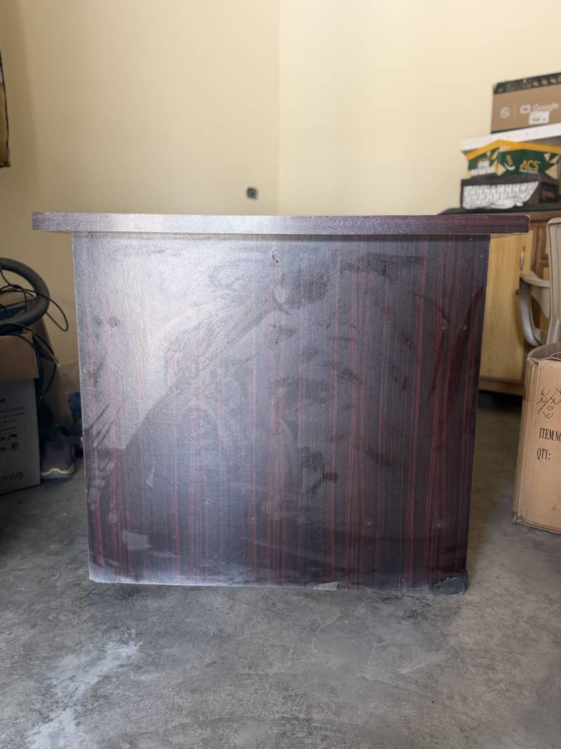 Computer table 3