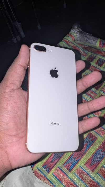 Apple iPhone 8 Plus