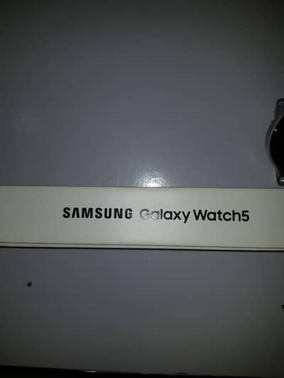 Its Samsung galaxy watch 5 Its korean model , its have 16 GB memory