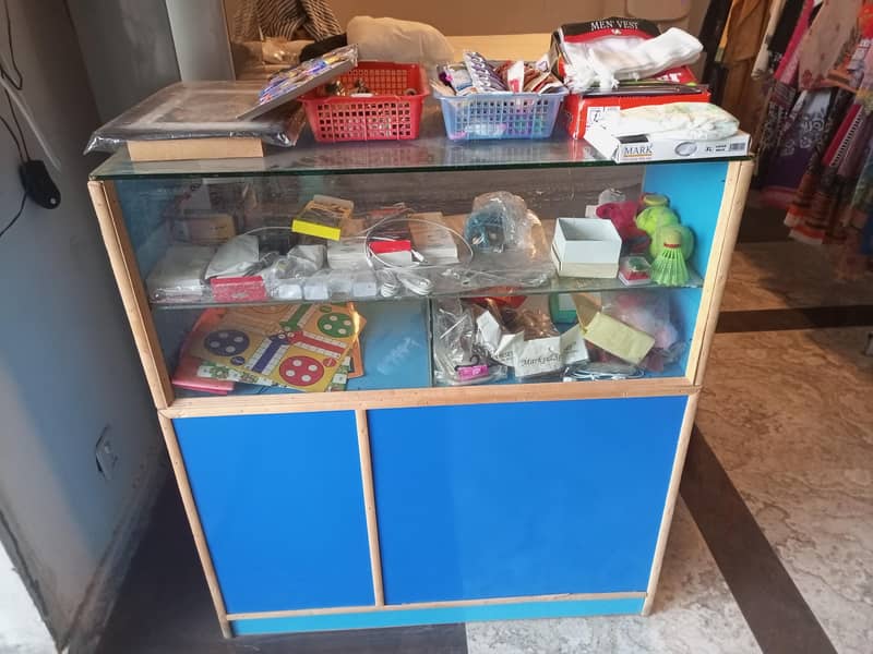 display shelfs counters 5