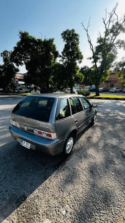 Suzuki Cultus 2015