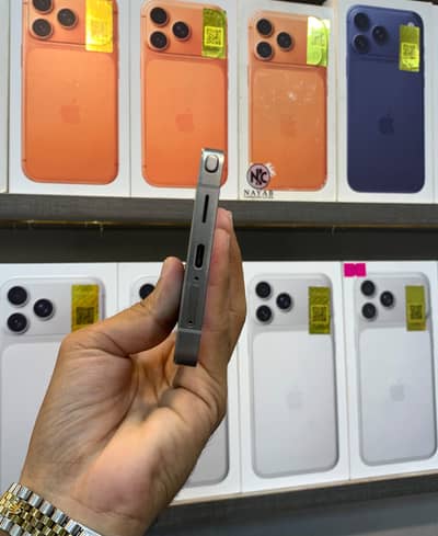 S25 Ultra PTA Approved 256GB  Complete box condition 10/10  Price 260k