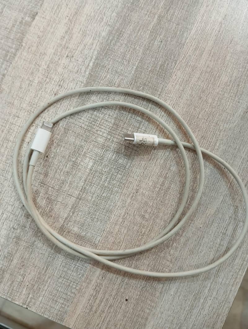 iPhone original cable 2
