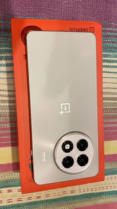 One Plus Ace 5 (13R)