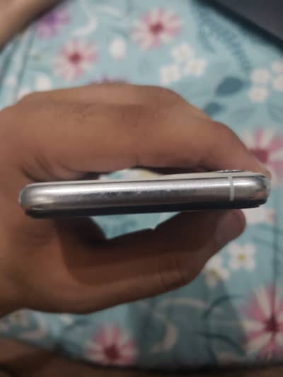 Apple iPhone 11 Pro bypass