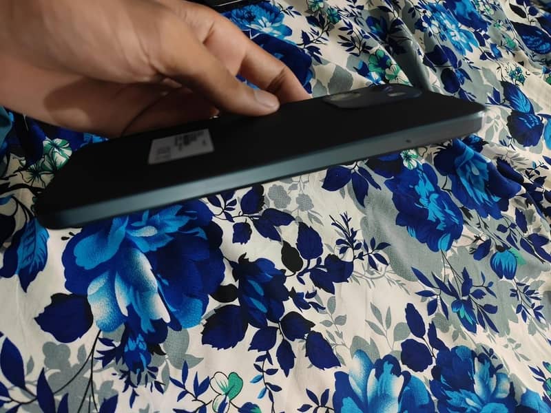 OPPO A6 4
