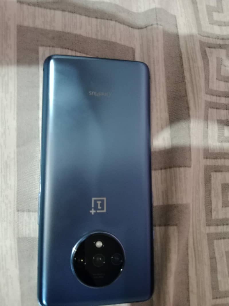 One Plus 7T 3